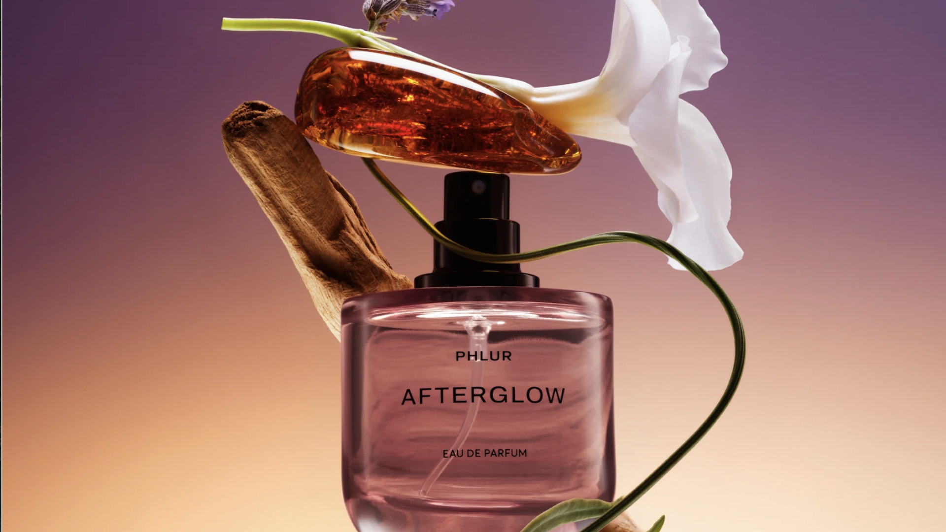 ESScent Of The Week: Why Phlur’s Afterglow Might Be The Next ‘It Girl’ Fragrance